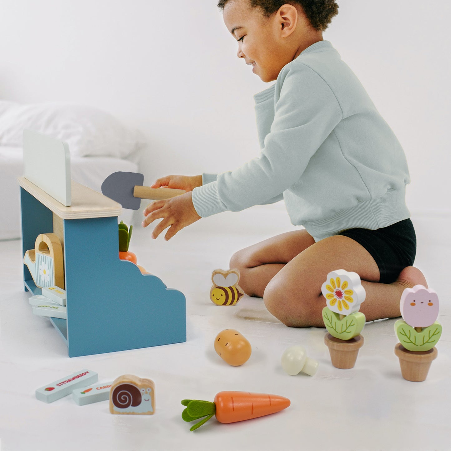 Wooden Flower Garden Toy Playset